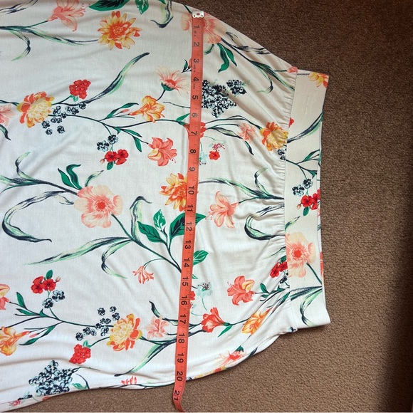 White Floral Long Knit Maxi Skirt St. John’s Bay - Picture 4 of 7